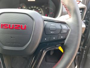 Isuzu D-Max 3.0TD double cab LS X-Rider - Image 10
