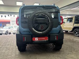 Toyota Land Cruiser FJ 2.7 4x4 GX - Image 5