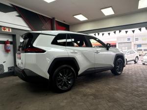 Toyota RAV4 2.5 HEV GX E-Four - Image 2