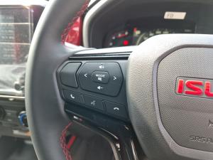 Isuzu D-Max 1.9TD double cab LS X-Rider auto - Image 9