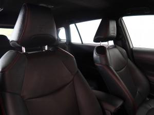 Toyota Corolla Cross 1.8 GR-Sport - Image 17