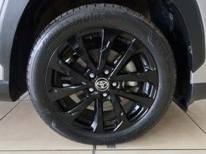Toyota Corolla Cross 1.8 GR-Sport - Image 21