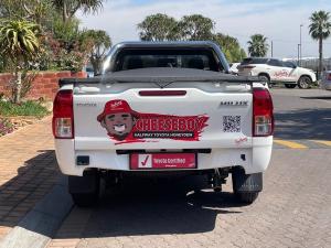 Toyota Hilux 2.4GD single cab S (aircon) - Image 5