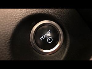 Toyota Corolla Cross 1.8 HEV XS - Image 16
