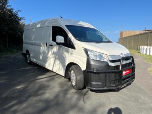 Toyota Quantum 2.8 SLWB panel van - Image 1