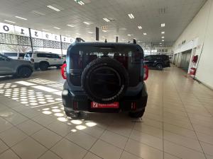 Toyota Land Cruiser FJ 2.7 4x4 VX - Image 5