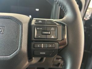 Toyota Land Cruiser FJ 2.7 4x4 VX - Image 10