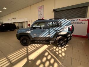 Toyota Land Cruiser FJ 2.7 4x4 VX - Image 19