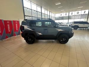 Toyota Land Cruiser FJ 2.7 4x4 VX - Image 3