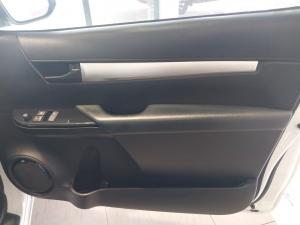 Toyota Hilux 2.4GD single cab chassis cab - Image 21