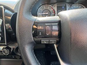 Toyota Hilux 2.8GD-6 double cab Raider auto - Image 9