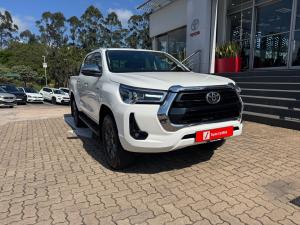 Toyota Hilux 2.8GD-6 double cab Raider auto - Image 1