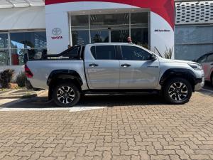 Toyota Hilux 2.8GD-6 double cab Legend 55 - Image 3