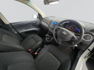 Hyundai i10 1.1 GLS/MOTION - Image 7