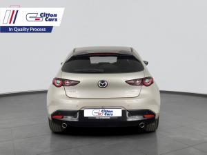 Mazda MAZDA3 1.5 Dynamic automatic 5-Door - Image 4