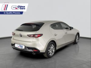 Mazda MAZDA3 1.5 Dynamic automatic 5-Door - Image 5