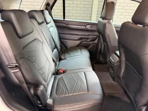 Ford Everest 2.0 SiT Active - Image 10