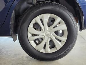 Suzuki Swift 1.2 GL manual - Image 7