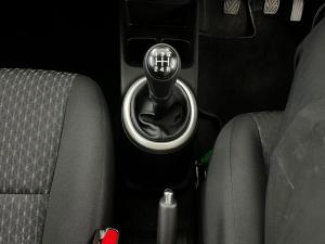 Toyota Vitz 1.0 XR manual - Image 22