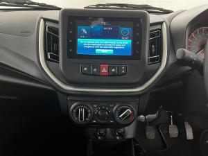 Toyota Vitz 1.0 XR manual - Image 23