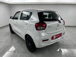 Toyota Vitz 1.0 XR manual - Image 6
