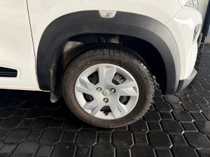 Renault Kwid 1.0 Evolution - Image 15