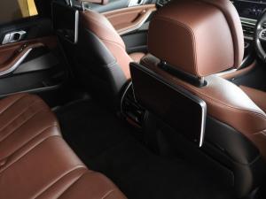 BMW X7 xDrive30d M Sport - Image 19