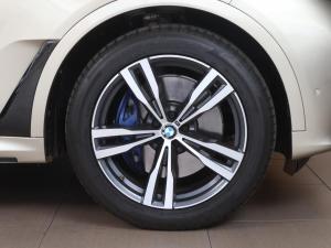 BMW X7 xDrive30d M Sport - Image 22