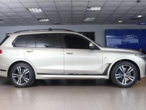 BMW X7 xDrive30d M Sport - Image 7