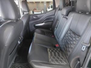 Nissan Navara 2.5DDTi double cab LE Plus 4x4 - Image 17