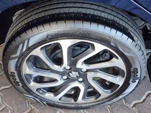 Suzuki Baleno 1.5 GLX manual - Image 11