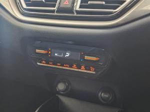 Suzuki Baleno 1.5 GLX manual - Image 23
