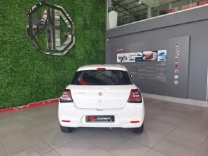Suzuki Swift 1.2 GL+ auto - Image 6