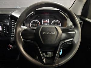 Isuzu D-Max 1.9TD single cab - Image 10