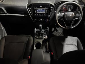 Isuzu D-Max 1.9TD double cab L auto - Image 12