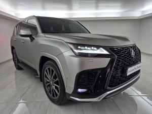 Lexus LX 700h F Sport - Image 2