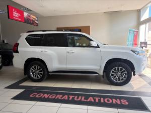 Toyota Land Cruiser Prado 2.8GD VX - Image 3