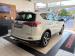 Toyota RAV4 2.0 GX - Thumbnail 2