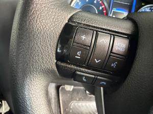 Toyota Fortuner 2.4GD-6 manual - Image 10
