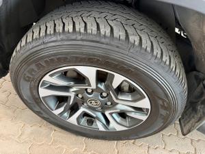 Toyota Fortuner 2.4GD-6 manual - Image 19