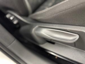 Volkswagen Polo hatch 1.0TSI R-Line - Image 17