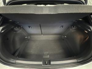 Volkswagen Polo hatch 1.0TSI R-Line - Image 18