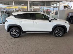 Toyota Starlet Cross 1.5 XR auto - Image 3