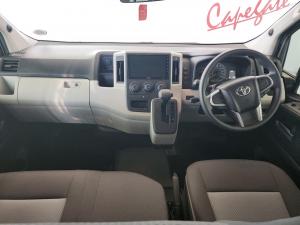 Toyota Quantum 2.8 LWB crew cab auto - Image 6