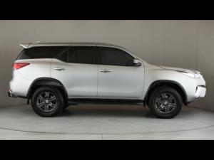 Toyota Fortuner 2.4GD-6 4x4 auto - Image 3