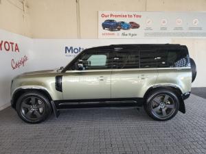 Land Rover Defender 110 D300 X-Dynamic SE - Image 9