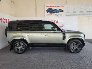 Land Rover Defender 110 D300 X-Dynamic SE - Image 3