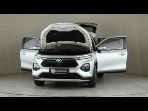 Toyota Starlet Cross 1.5 XS auto - Image 28