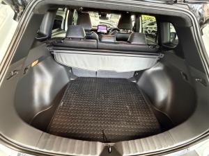 Toyota Corolla Cross 1.8 HEV GR-Sport - Image 17