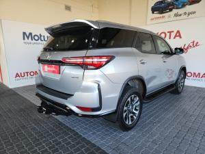 Toyota Fortuner 2.4GD-6 4x4 - Image 2